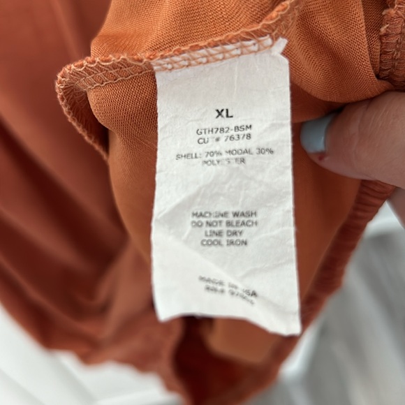 Rust High neck tank top with back tie bow - Picture 4 of 4